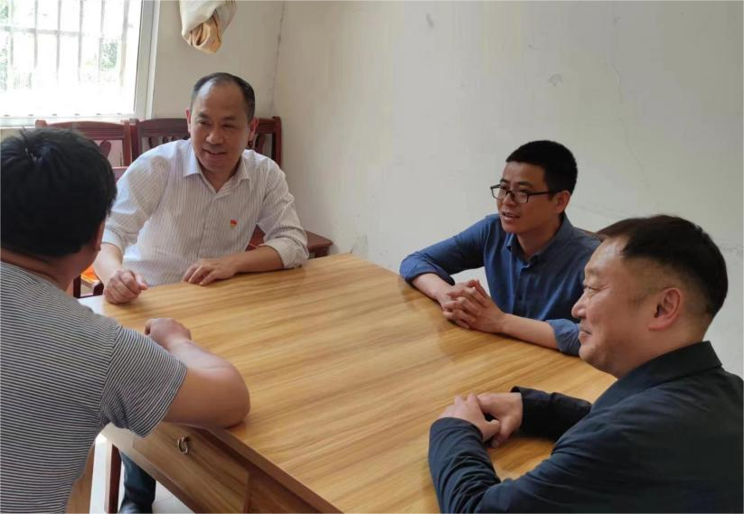 產(chǎn)業(yè)強(qiáng)基，民生為重，結(jié)對(duì)幫扶，攜手共富